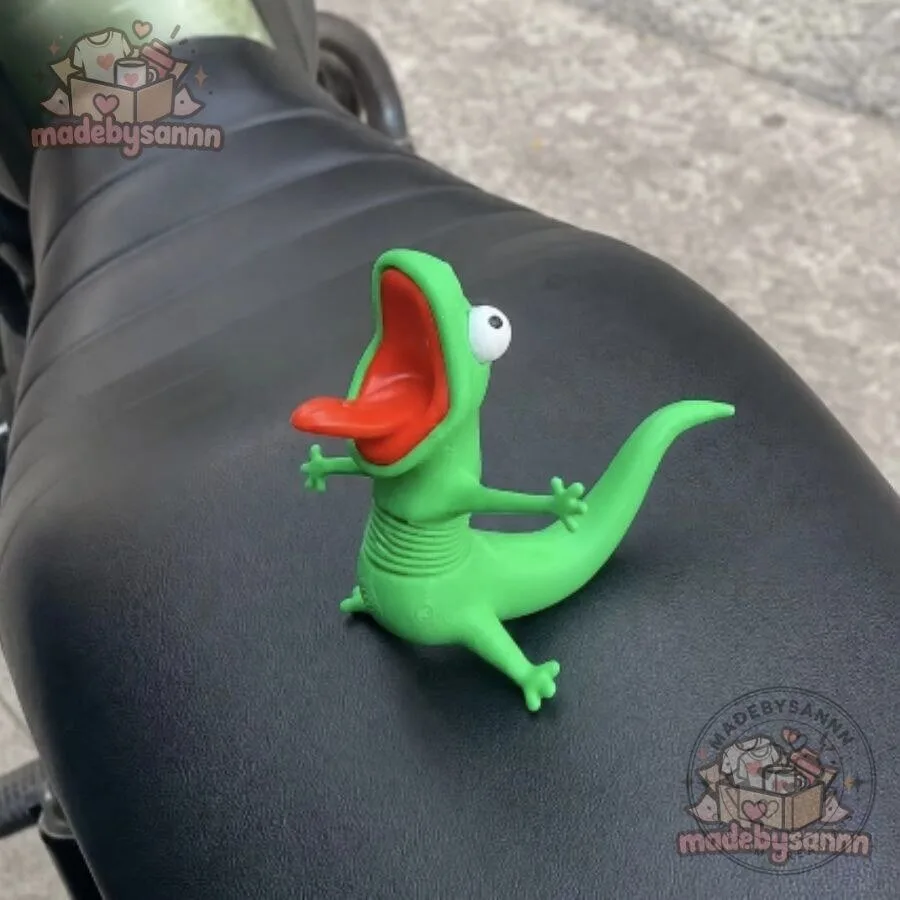 The Lizard RideBuddy Motorcycle Decoration Funny Rider 16 RideBuddy The Lizard Funny Motorcycle Rider Gift